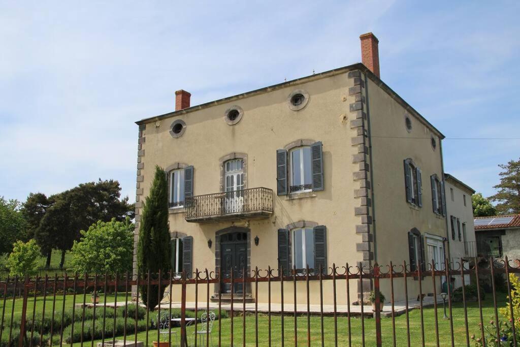 Ideal Voyageurs & Travailleurs Cherchant Du Calme Manglieu 外观 照片