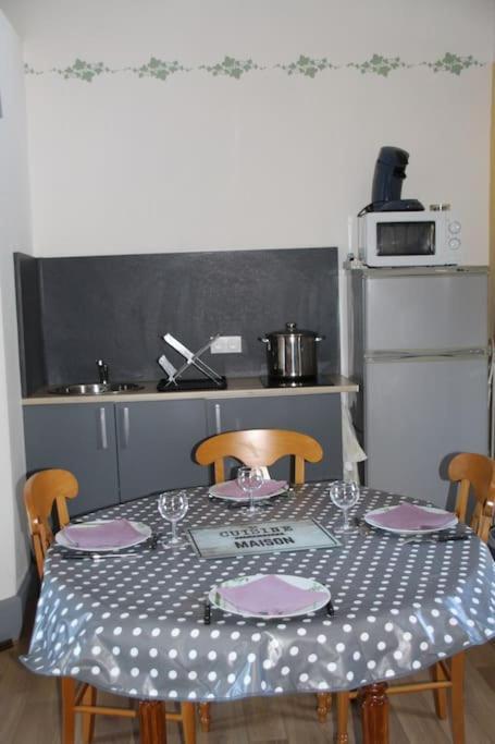 Ideal Voyageurs & Travailleurs Cherchant Du Calme Manglieu 外观 照片